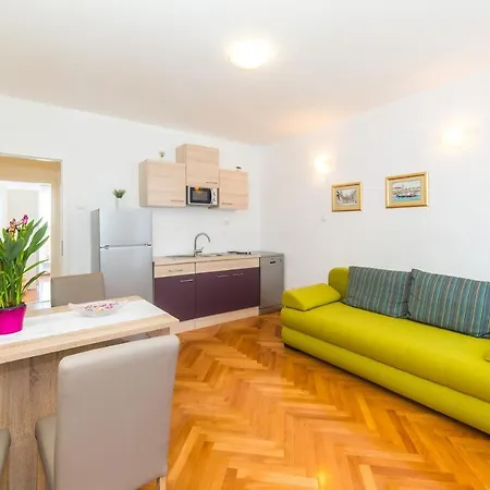 Dodo Apartman