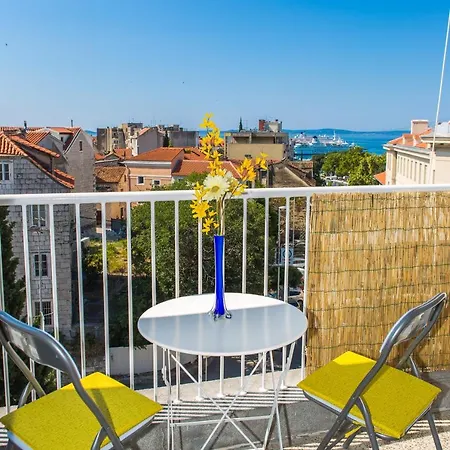 Dodo Apartment *